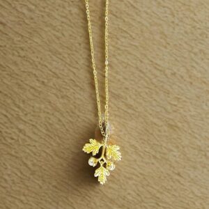 Leaf Charm Anti Tarnish Gold Pendant Necklace