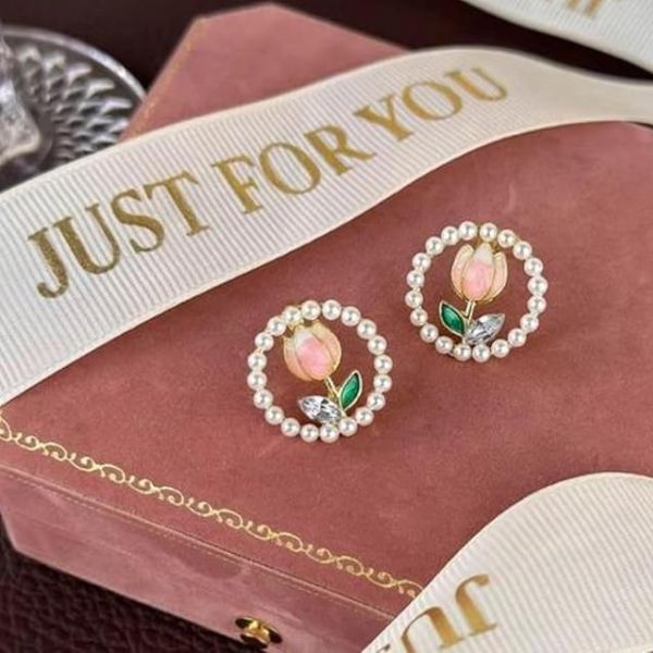 Trendy Korean Floral Pearl Earrings for Women - Image 2